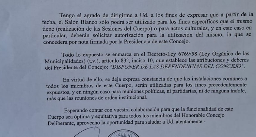 ACLARAN CUÁL ES EL USO DEL SALÓN BLANCO DEL HCD