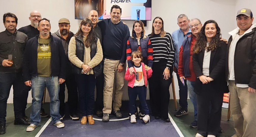 EL CLUB CIUDAD AGASAJÓ A LOS PERIODISTAS