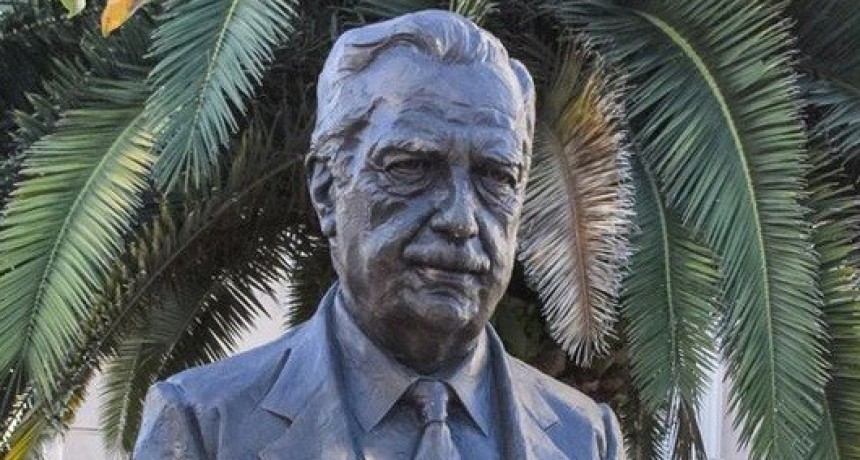 UNA LLAVE PARA ALFONSÍN