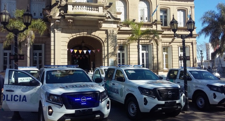PRESENTARON NUEVOS PATRULLEROS